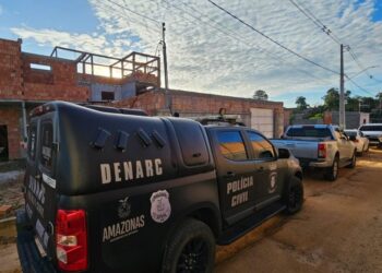 Casal investigado por tráfico de drogas no Amapá é preso em Manaus