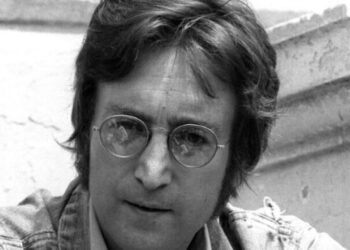 Bala da arma que matou John Lennon será leiloada na Inglaterra