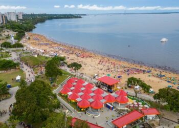 Casa de Praia Zezinho Corrêa divulga agenda de shows para este fim de semana em Manaus