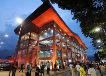 Confira horário de funcionamento do Mirante Lúcia Almeida em Manaus