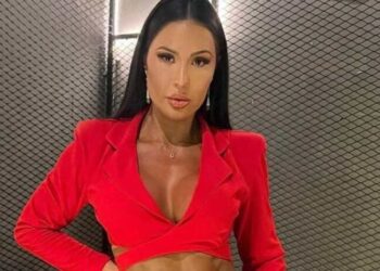 Gracyanne se manifesta sobre agressão e golpe financeiro