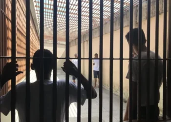 Adolescente é apreendido após se confundir e esfaquear homem no interior do Amazonas
