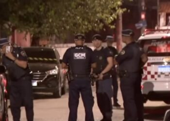 “Faria de novo”, diz adolescente que assassinou os pais e irmã a tiros em casa