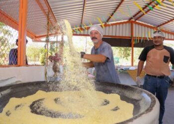 Prefeitura de Manaus investe na agricultura familiar com primeira Casa de Farinha na comunidade Hollywood