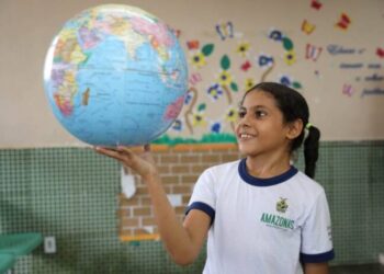 Amazonas ultrapassa meta e é o sexto estado que mais avançou no Indicador Criança Alfabetizada