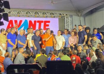 David Almeida lança pré-candidatura à Prefeitura de Manaus no Morro da Liberdade
