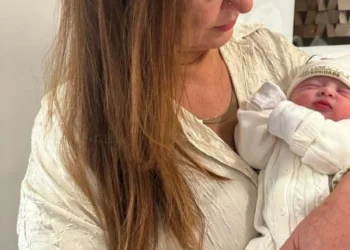 Mãe de Neymar compartilha cliques ao lado da terceira filha do jogador