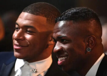 Mbappé revela pedido de Vini Jr em transferência para o Real Madrid