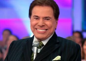 Hospital decide manter Silvio Santos internado