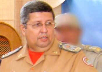 Ex-comandante do Corpo de Bombeiros desacata policial e é preso na AM-010
