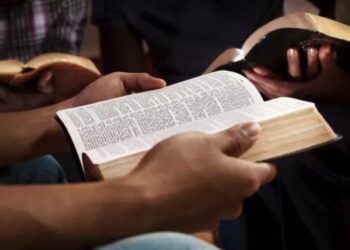 Eleições: candidaturas com identidade religiosa crescem 225% em 24 anos