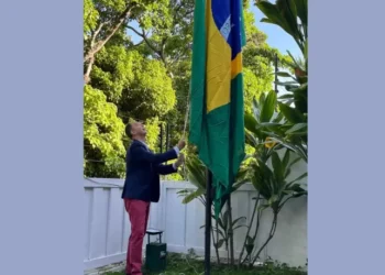 Brasil assume embaixada da Argentina em CaracasL
