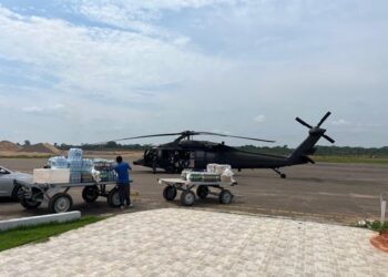 TRE usa helicópteros do Exército para antecipar entrega de urnas eletrônicas no AM
