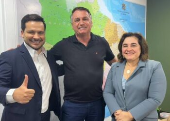 Folha de São Paulo revela que membros do Novo pedem expulsão de vice de Alberto Neto