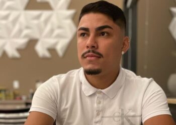 Familiares afirmam que jogador de futebol foi baleado pela PM e jogado no Rio Negro