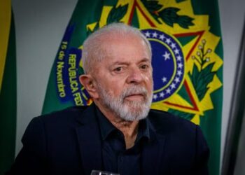 Governo Lula é positivo para 32% dos brasileiros e negativo para 31%