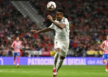 Real Madrid confirma lesão de Éder Militão, cortado da Seleção