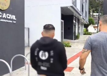 Professor de jiu-jitsu do AM é preso em SC por suspeita de pedofilia