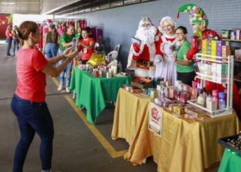 Quarta edição do Bazar de Natal na Assembleia Legislativa do Amazonas é opção de compras para servidores e vendas para empreendedores individuais