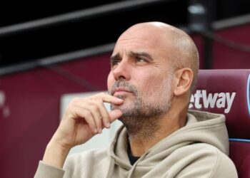 Guardiola admite que pode assumir seleção no futuro: “É diferente”
