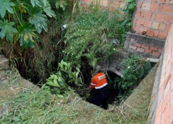 Prefeitura realiza limpeza e desobstrução em bueiros da comunidade Riacho Doce