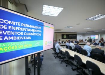 Amazonas torna permanente comitê de enfrentamento a eventos climáticos