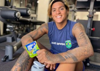 Ana Marcela Cunha inicia temporada 2025 e mira o Mundial