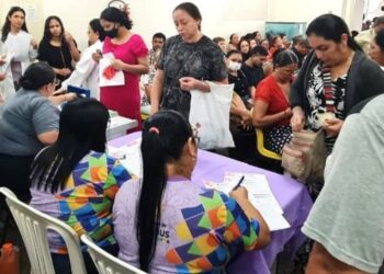 Prefeitura de Manaus fortalece oferta de serviços ao segmento feminino como parte da campanha ‘Março Lilás’