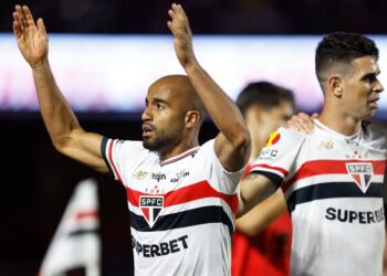 Lucas mantém cautela sobre recuperação no São Paulo: “Não adianta forçar”