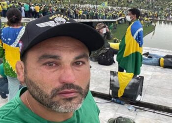 Procurador concorda com destruição de passaporte de Léo Índio, réu pelo 8/1