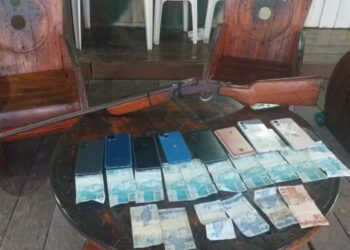 Suspeito morre e 3 são presos após tentativa de assalto em pousada no AM