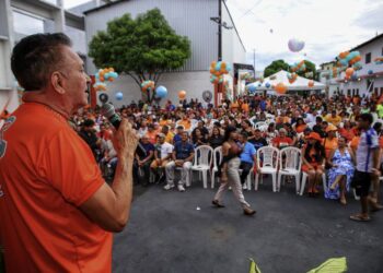 Prefeito David Almeida antecipa celebração do Dia do Gari e destaca pagamento de produtividade aguardada há mais de 20 anos