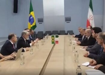 Brasil contraria EUA e apoia enriquecimento de urânio pelo Irã