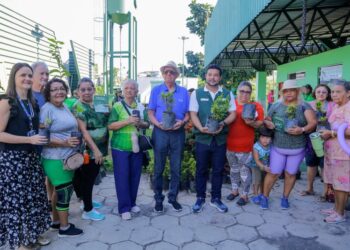 No Dia Mundial do Meio Ambiente, Prefeitura de Manaus e FUnATI promovem ação de plantio e doação de mudas
