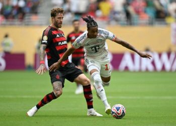 Léo Pereira e Jorginho lamentam eliminação do Flamengo e afirmam que falhas servem de lição