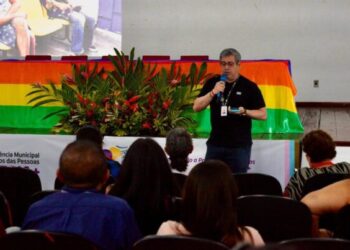 Prefeitura apresenta relato de experiência de atendimento na Semsa na 4ª Conferência Municipal dos Direitos das Pessoas LGBTQIA+