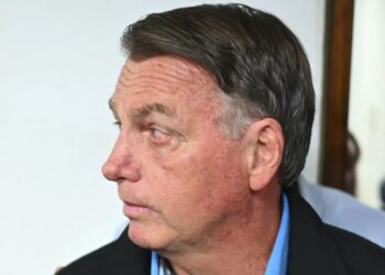 Zanin nega pedido do PL para Bolsonaro ser julgado pelo plenário do STF
