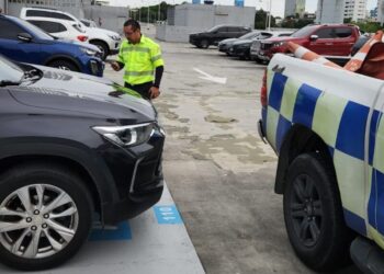 IMMU autua 38 motoristas por uso irregular de vagas especiais em shoppings da zona Centro-Sul