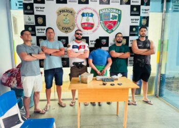 PC-AM prende mulher em flagrante por receber caixa com drogas enviada do Acre para Envira