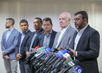 Governo do AM nomeia novos titulares em quatro secretarias