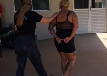 Mulher é presa por exploração sexual de adolescente em casa de prostituição no AM