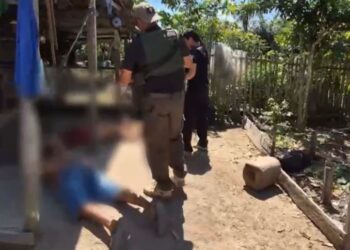 Adolescente é estuprada por três irmãos após perder transporte escolar no AM