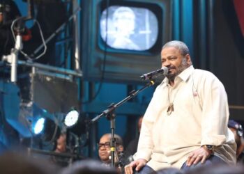 Arlindo Cruz, cantor e compositor, morre no Rio