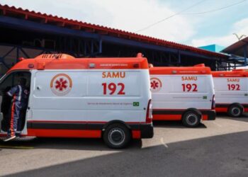 Manaus recebe cinco novas ambulâncias para reforçar atendimento do Samu