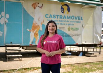 Após articulação de deputada Joana Darc, Itacoatiara recebe Castramóvel no Ceti Dom Jorge Marskell