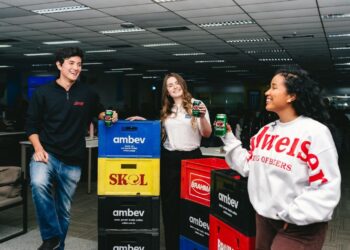 Ambev abre inscrições para Trainee e Estágio 2026 no Amazonas