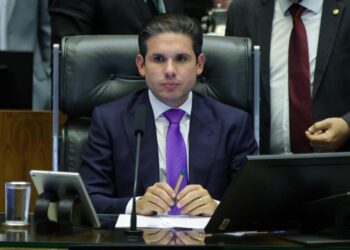 Câmara vota urgência do PL da Adultização nesta 3ª feira (19/8)
