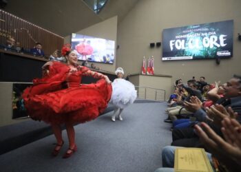 Leis da Assembleia Legislativa do Amazonas reforçam a valorização do folclore no Estado