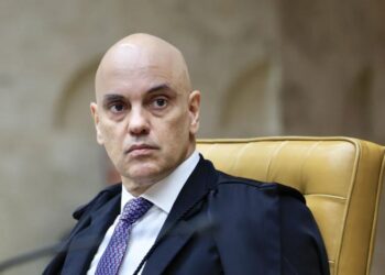 Embaixada dos EUA volta a criticar Moraes e cita “perseguição” a Bolsonaro