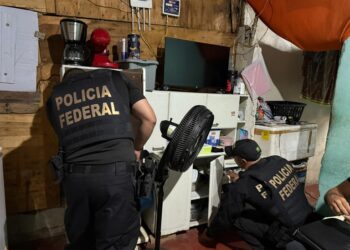 Funcionário de escolinha de futebol é preso por compartilhar abuso infantil em Manaus